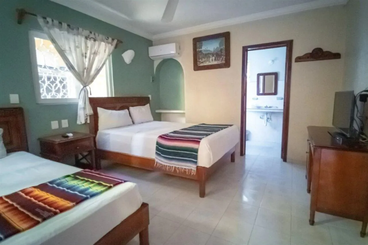 Beach House Hotel Playa del Carmen