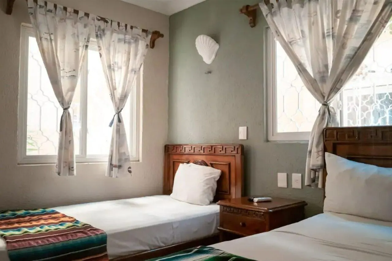 Beach House Hotel Playa del Carmen