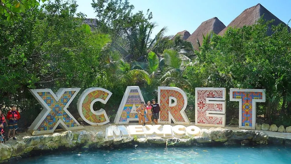 ***  Beach House Hotel Playa del Carmen Mexico