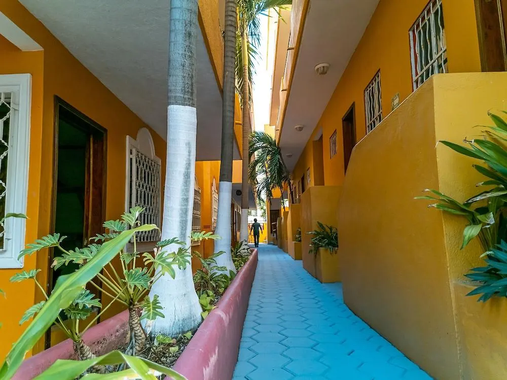Beach House Hotel Playa del Carmen