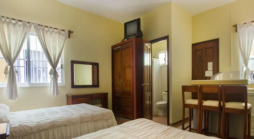 Beach House Hotel Playa del Carmen