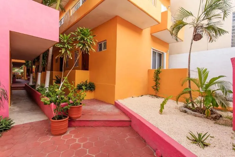 Beach House Hotel Playa del Carmen 3*,  Mexico
